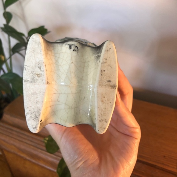 Ceramic Vase - Picture 5 of 5